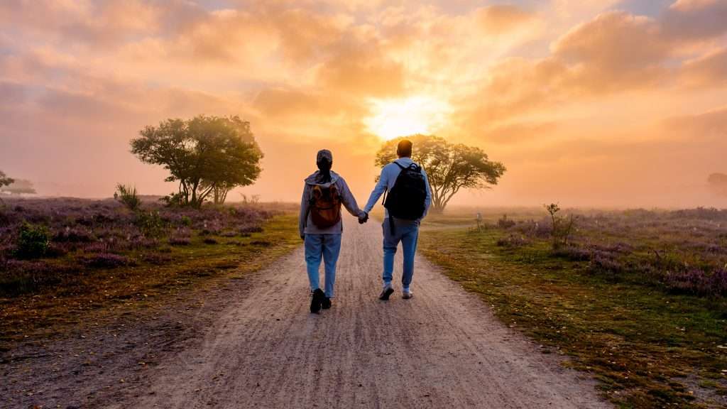 Shutterstock 2508436147 Couple taking a stroll outside to ease anxiety